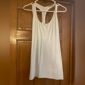 Lululemon Cool Racerback Tank Top *Nulu Size 16 White
Excellent Condition